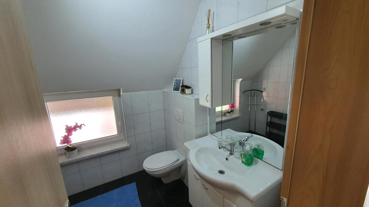 Apartment Tijana Nomenj Bagian luar foto